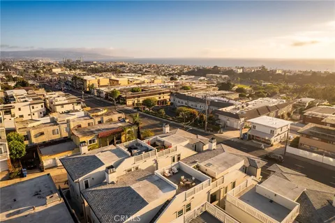 $1,999,000 | 809 19th Street, Hermosa Beach, CA 90254