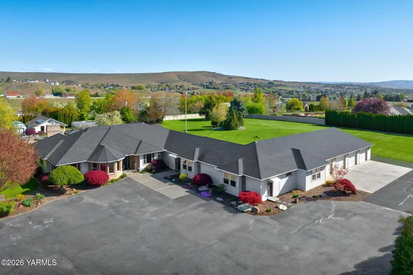 $965,000 | 613 South Friedline Road, Yakima, WA 98908