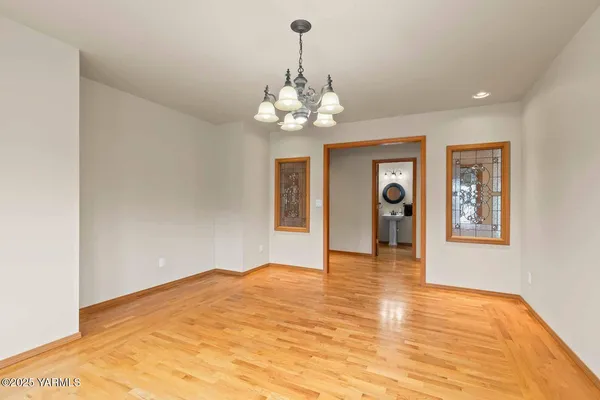 $965,000 | 613 South Friedline Road, Yakima, WA 98908