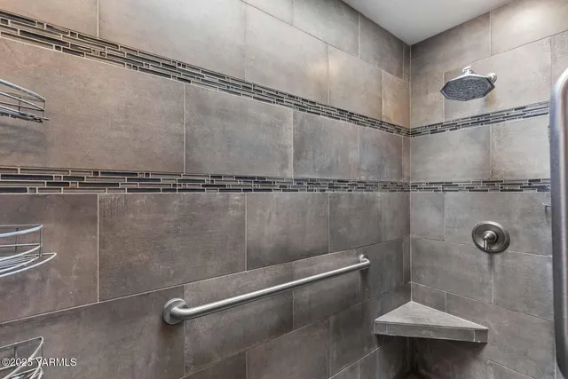 $985,000 | 613 South Friedline Road, Yakima, WA 98908