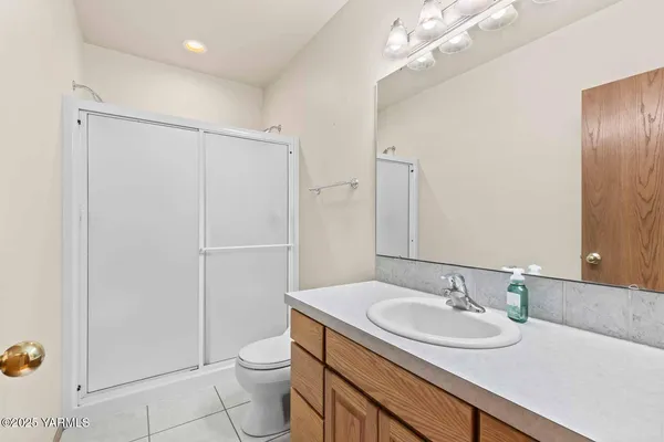 $985,000 | 613 South Friedline Road, Yakima, WA 98908