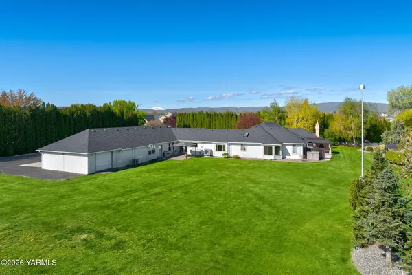 $965,000 | 613 South Friedline Road, Yakima, WA 98908