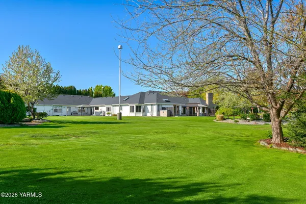 $965,000 | 613 South Friedline Road, Yakima, WA 98908