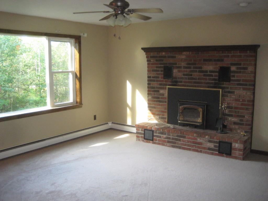 21 Pleasant Road Glenburn, ME 04401 - Photo 10 of 34 Photo