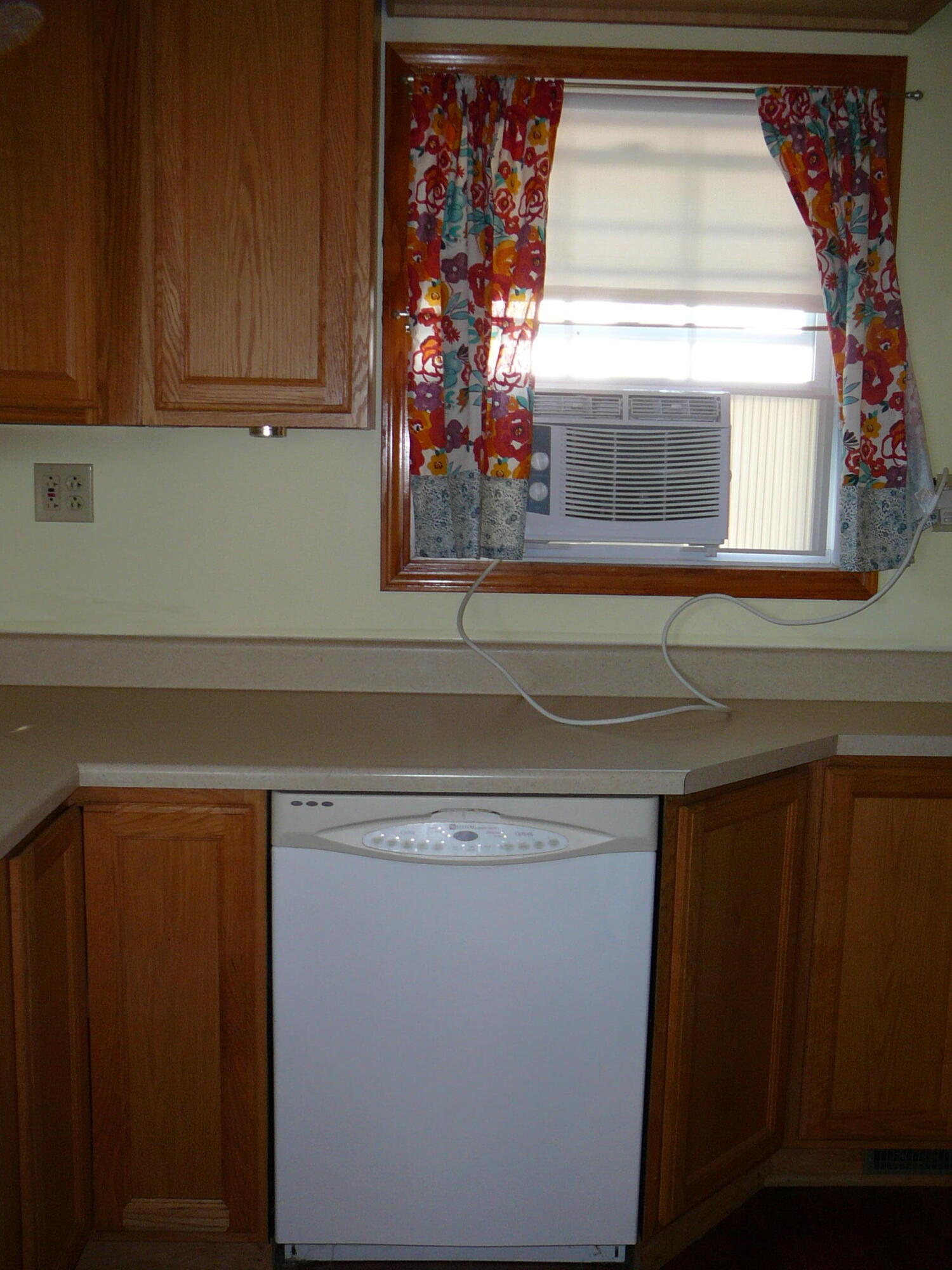 297 Bater Road Coldwater, MI 49036 - Photo 14 of 42 Dishwasher