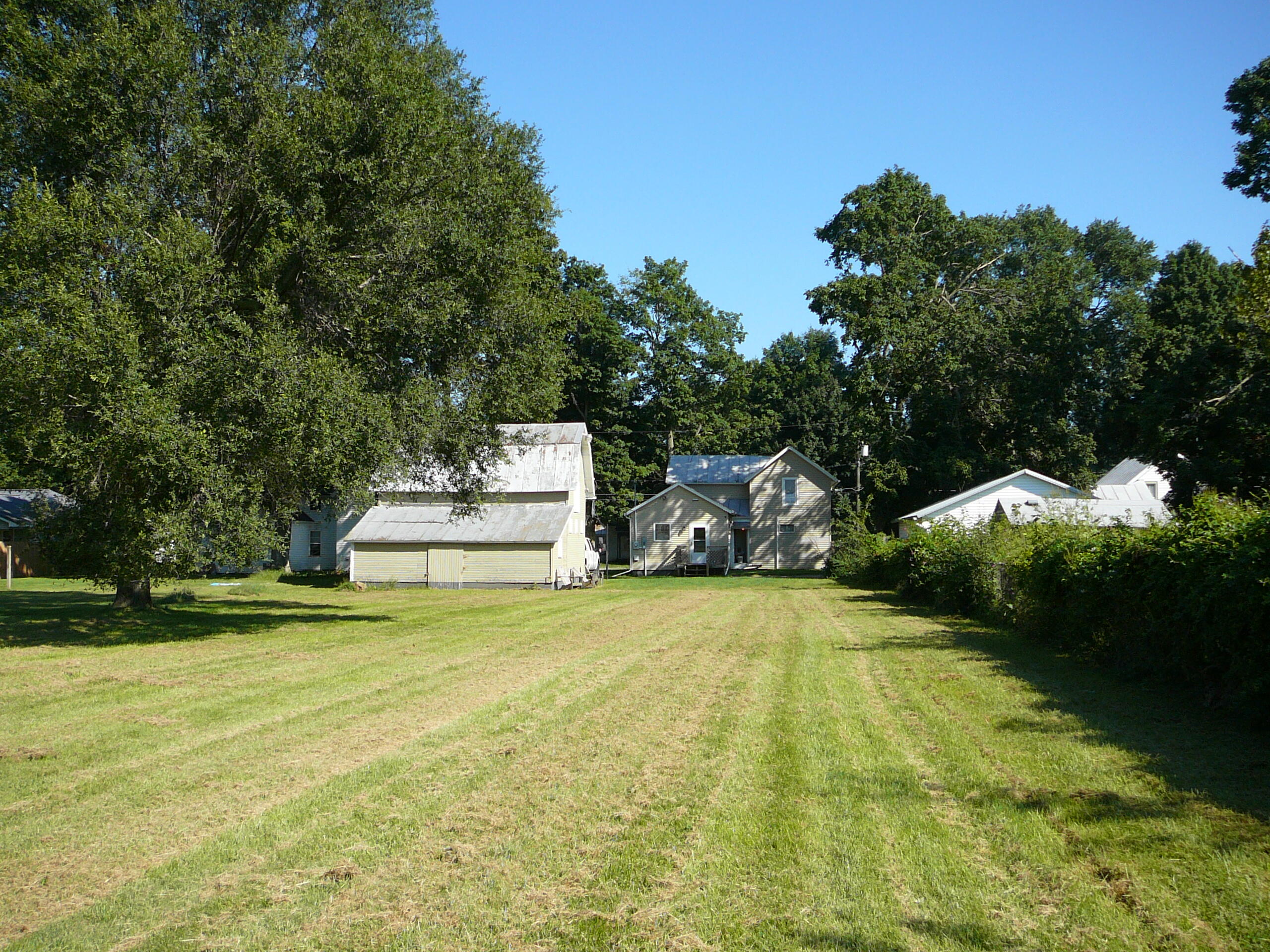 297 Bater Road Coldwater, MI 49036 - Photo 23 of 42 looking towards Barn & house
