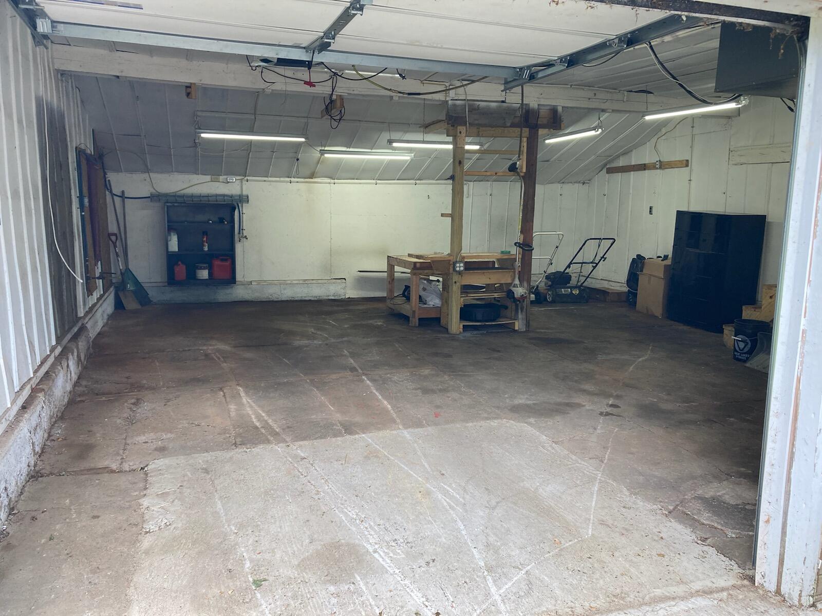 297 Bater Road Coldwater, MI 49036 - Photo 29 of 42 lower barn