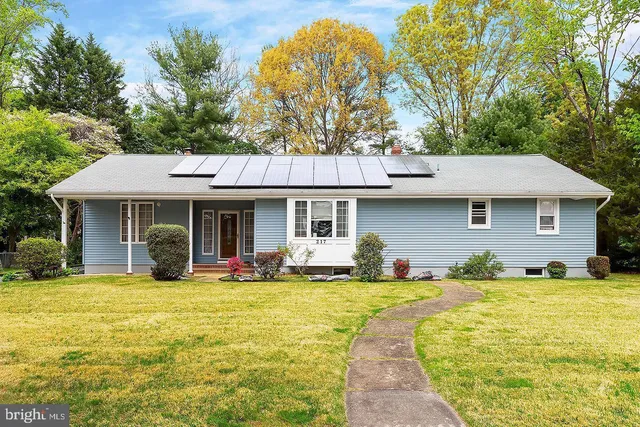 $3,750 | 217 University Boulevard, Glassboro, NJ 08028