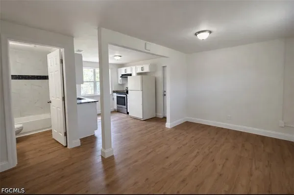 $1,350 | 569 Nuna Avenue, Fort Myers, FL 33905