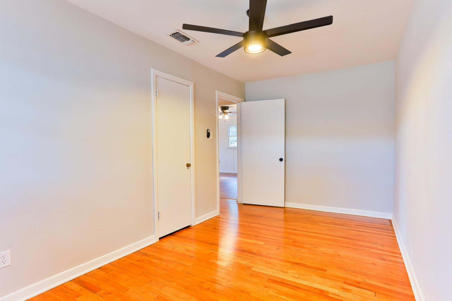 4317 43rd Street Lubbock, TX 79413 - Photo 19 of 34 Photo 19