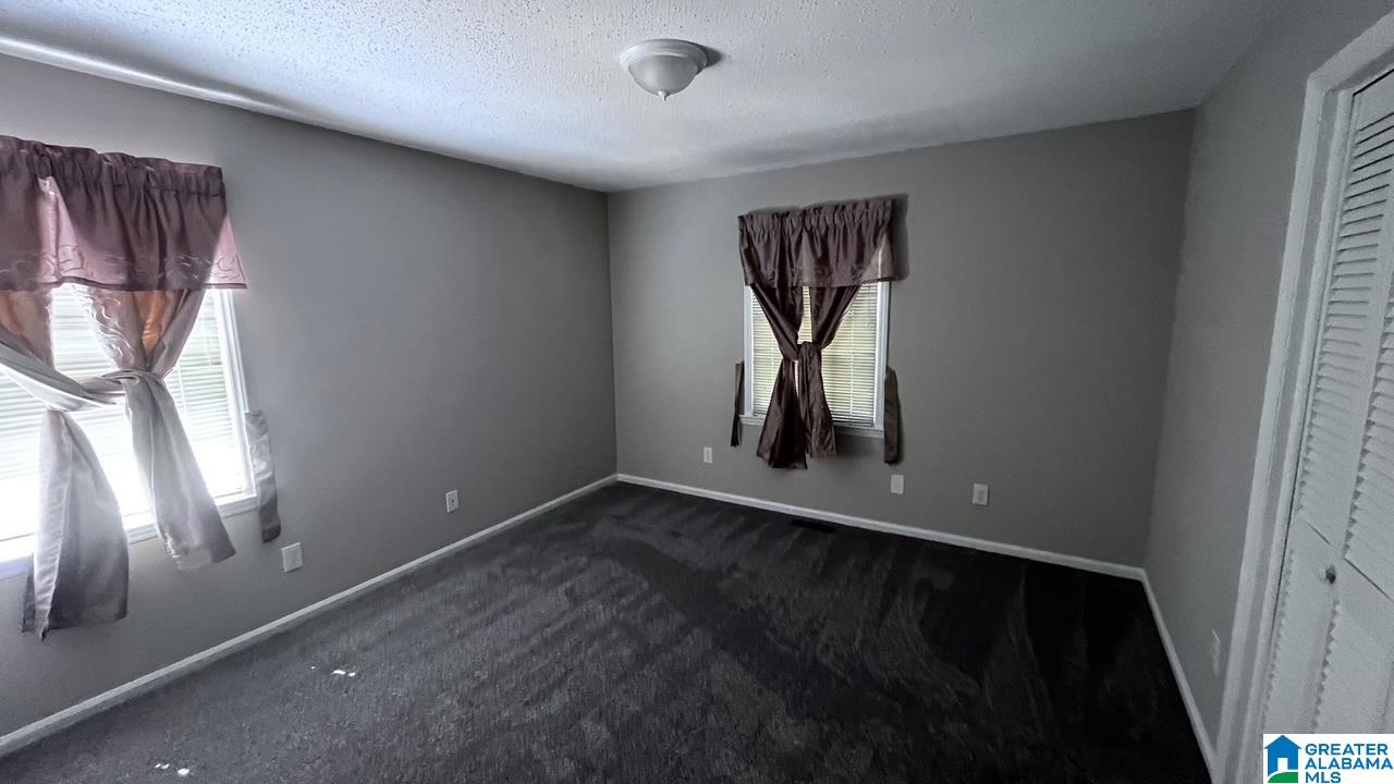 3921 Rock Ridge Road Birmingham, AL 35210 - Photo 8 of 12