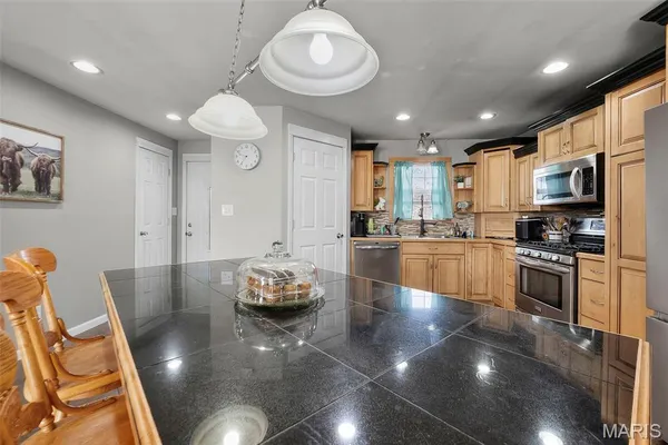 $525,000 | 444 County Road 505, Benton, MO 63736