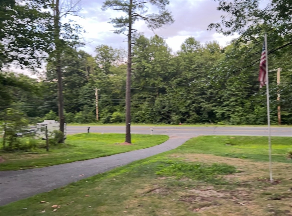 635 Florence Road Northampton, MA 01062 - Photo 18 of 19 a view of a entertaining space