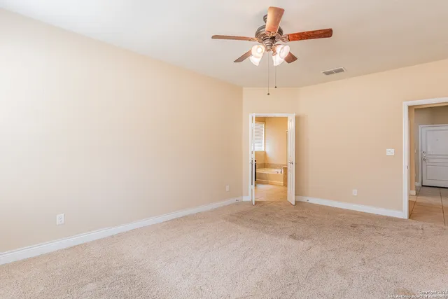 $2,150 | 3922 Retreat, San Antonio, TX 78253