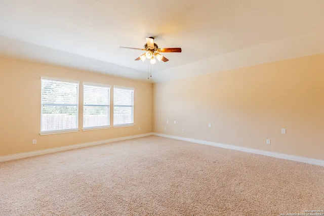$2,150 | 3922 Retreat, San Antonio, TX 78253