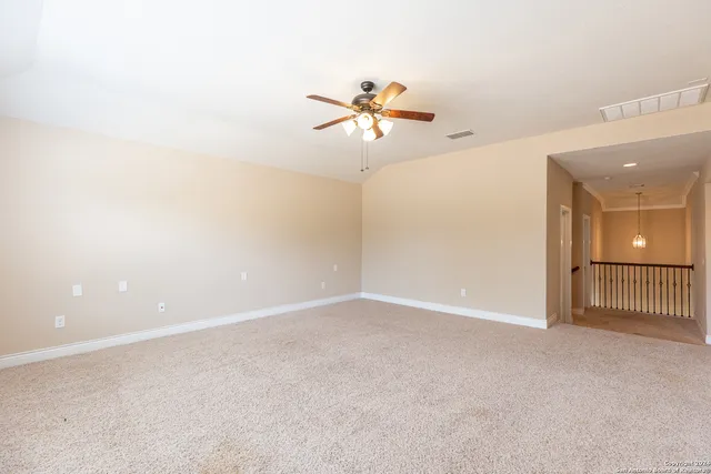 $2,150 | 3922 Retreat, San Antonio, TX 78253