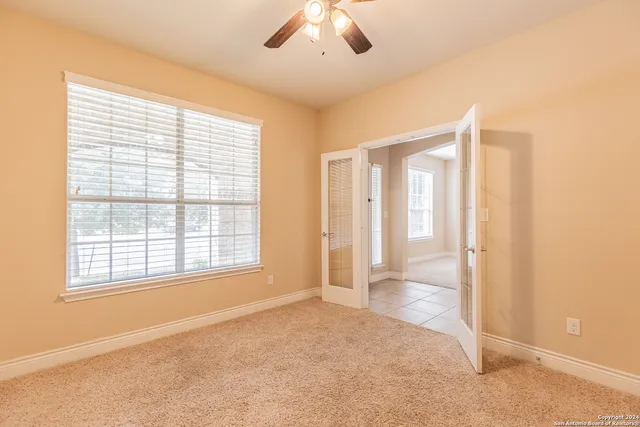 $2,150 | 3922 Retreat, San Antonio, TX 78253