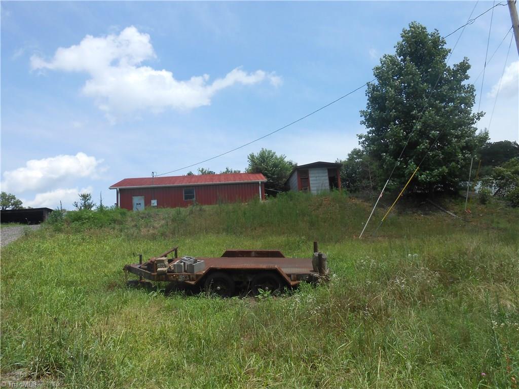 1020 Holly Farm Road Walnut Cove, NC 27052 - Photo 14 of 28 Gallery Image 14