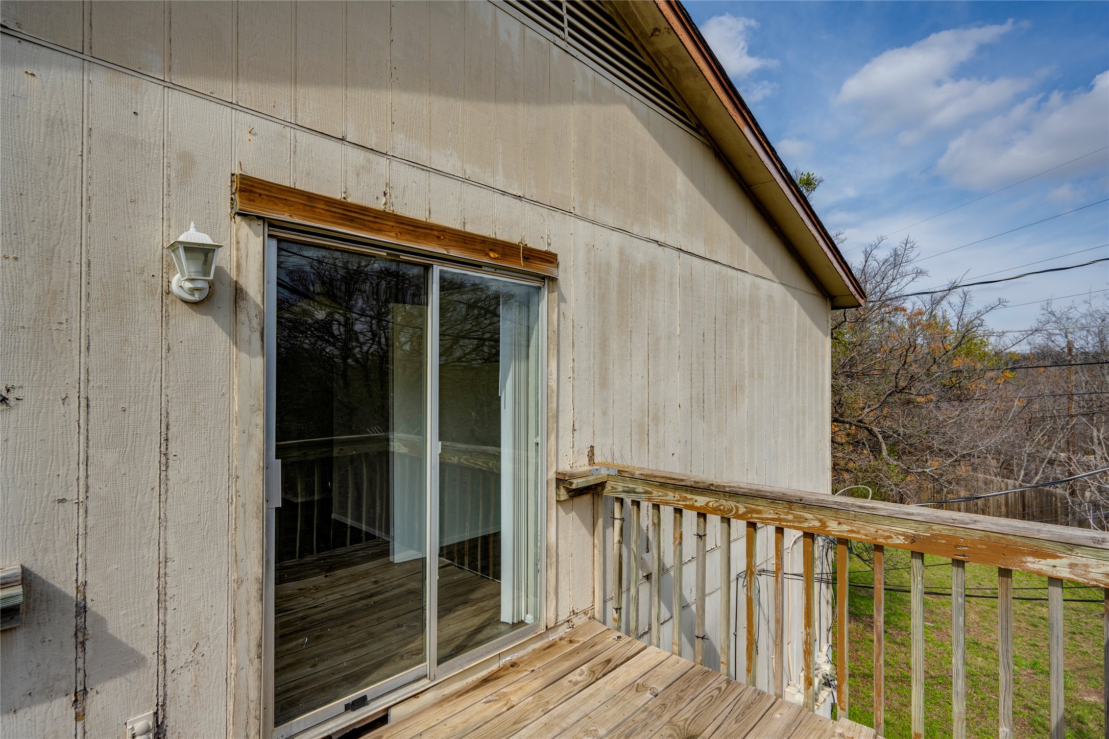 11907 Alpheus Avenue, Unit D Austin, TX 78759 - Photo 24 of 26 a view of a balcony