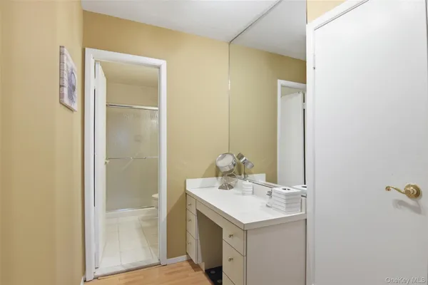 $819,000 | 54 Southgate Circle, Massapequa Park, NY 11762