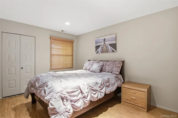 $819,000 | 54 Southgate Circle, Massapequa Park, NY 11762