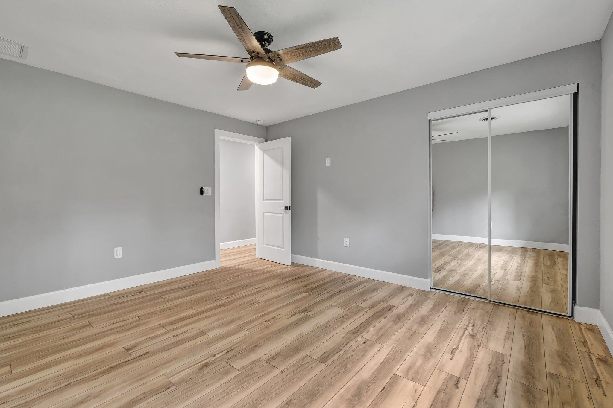2114 Ridgetop Drive Tallahassee, FL 32303 - Photo 3 of 29 Gallery Image 3