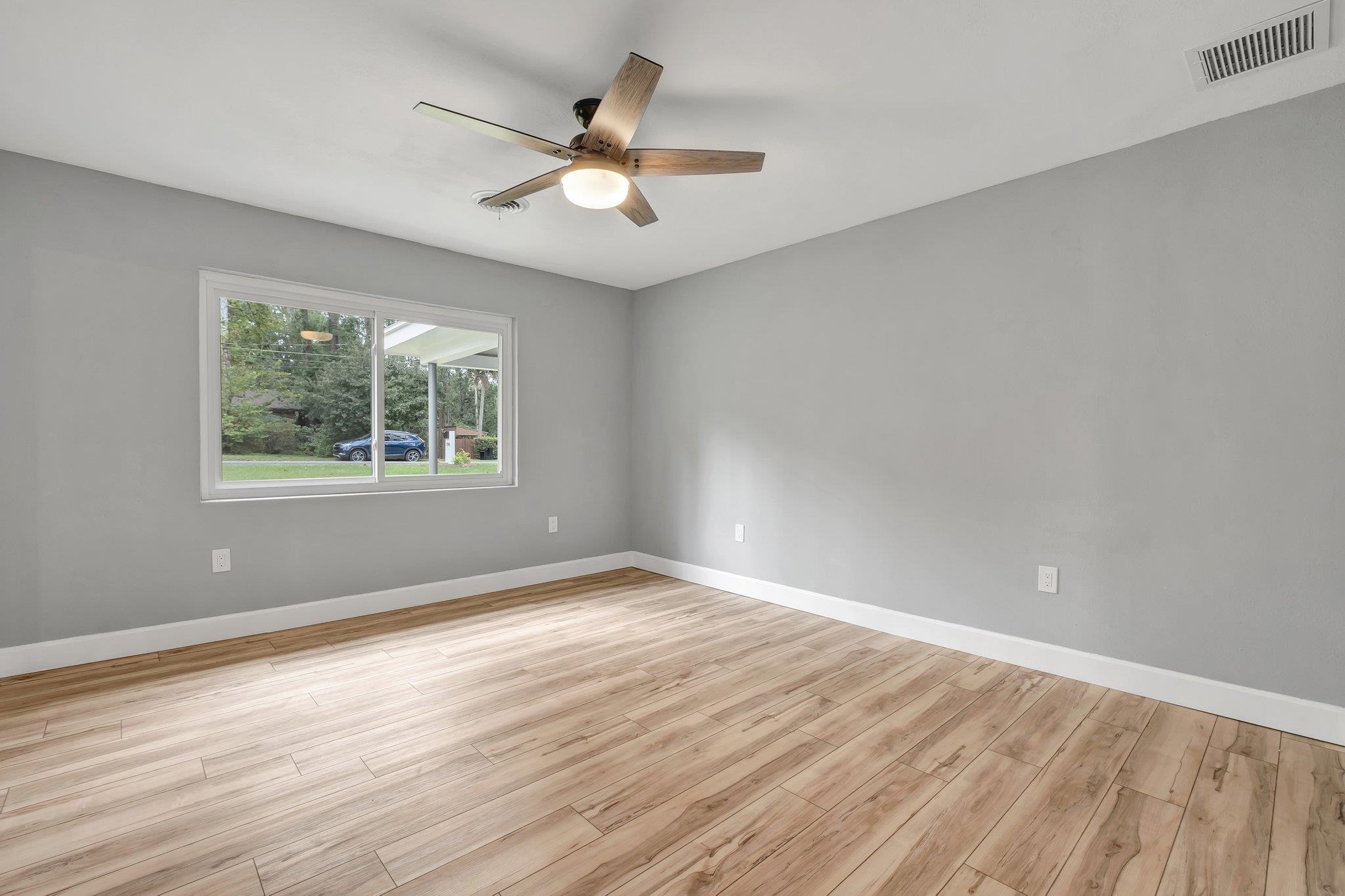 2114 Ridgetop Drive Tallahassee, FL 32303 - Photo 4 of 29 Gallery Image 4