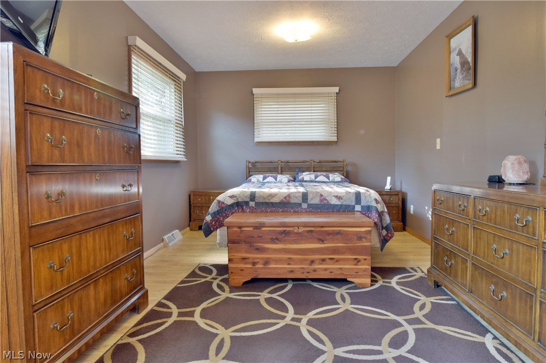 5056 Warner Road Kinsman, OH 44428 - Photo 17 of 35 Gallery Image 17