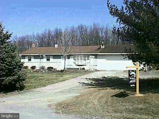 379 Newcomer Road Windsor, PA 17366 - Photo 1 of 1