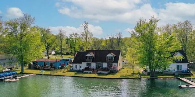 $724,900 | 5896 West Lake Road, Fleming, NY 13021