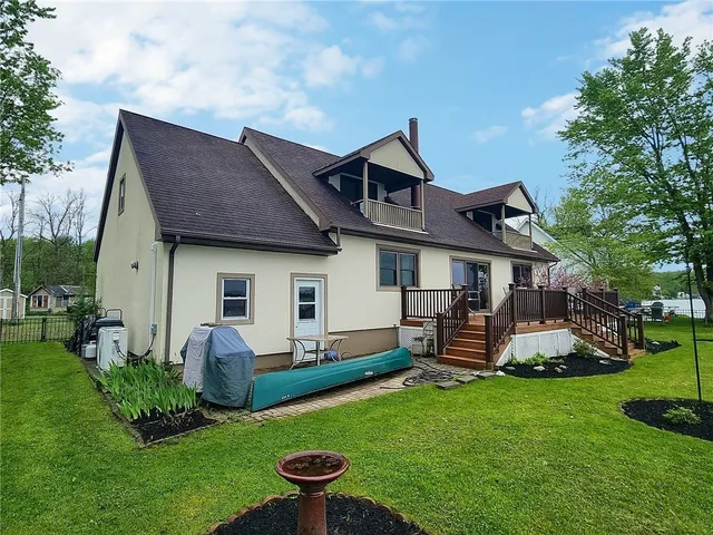 $724,900 | 5896 West Lake Road, Fleming, NY 13021