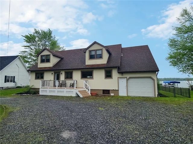 $724,900 | 5896 West Lake Road, Fleming, NY 13021