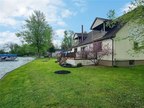 $724,900 | 5896 West Lake Road, Fleming, NY 13021