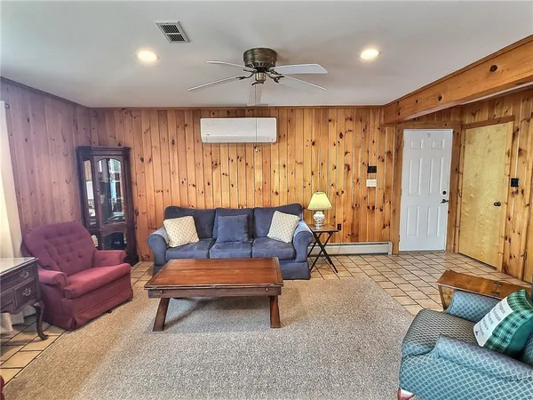 $724,900 | 5896 West Lake Road, Fleming, NY 13021