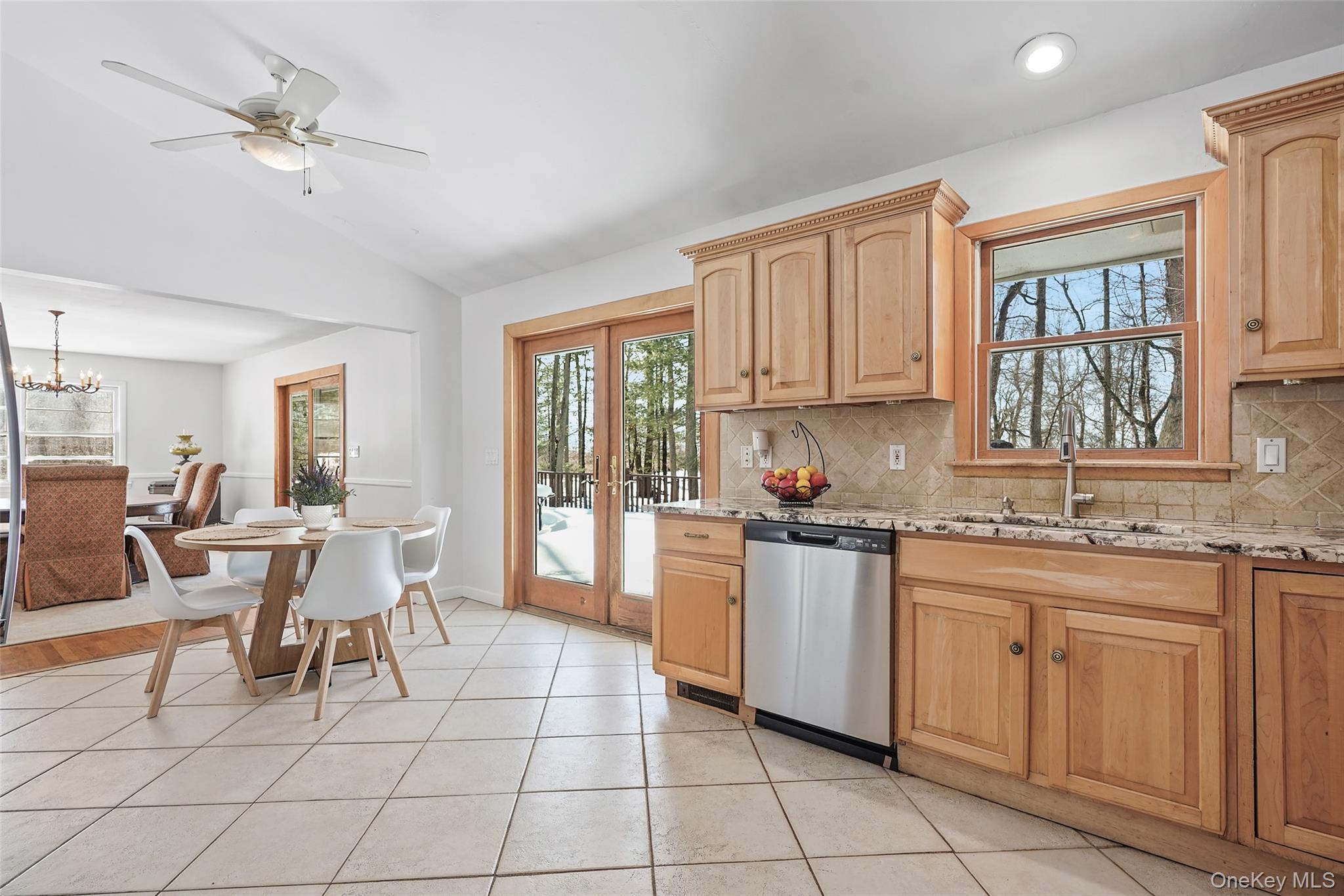 55 Hoags Cross Road Ossining, NY 10562 - Photo 11 of 34