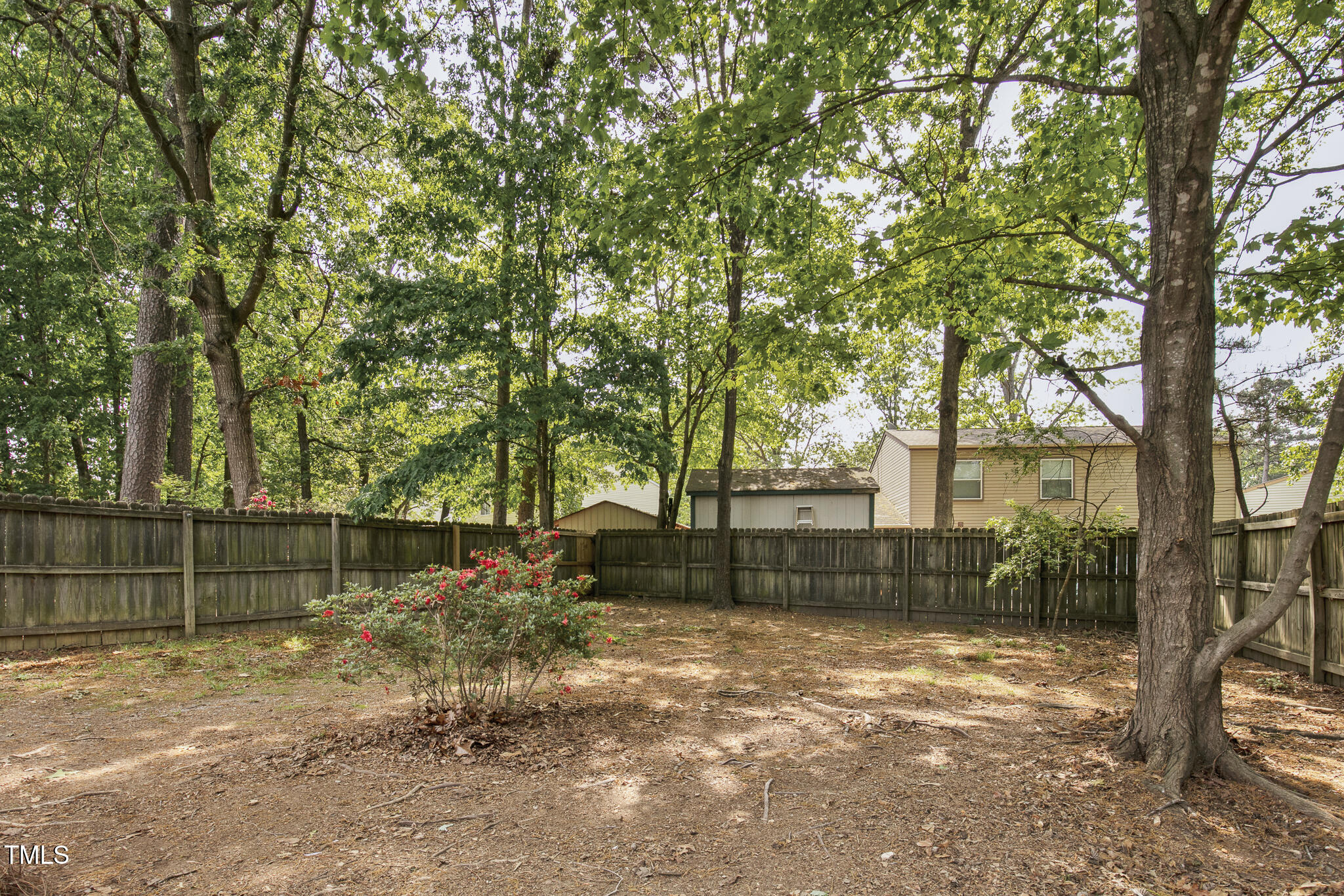 2611 Sawmill Road Raleigh, NC 27613 - Photo 28 of 31 2611SawmillRd-37