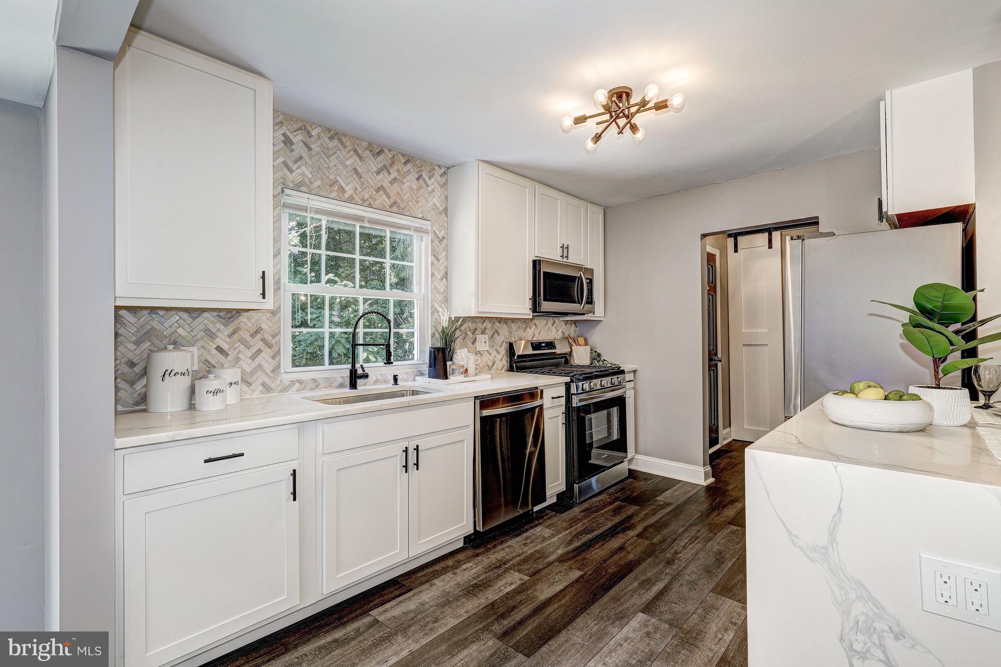 1019 Breezewick Road Baltimore, MD 21286 - Photo 14 of 54 Kitchen