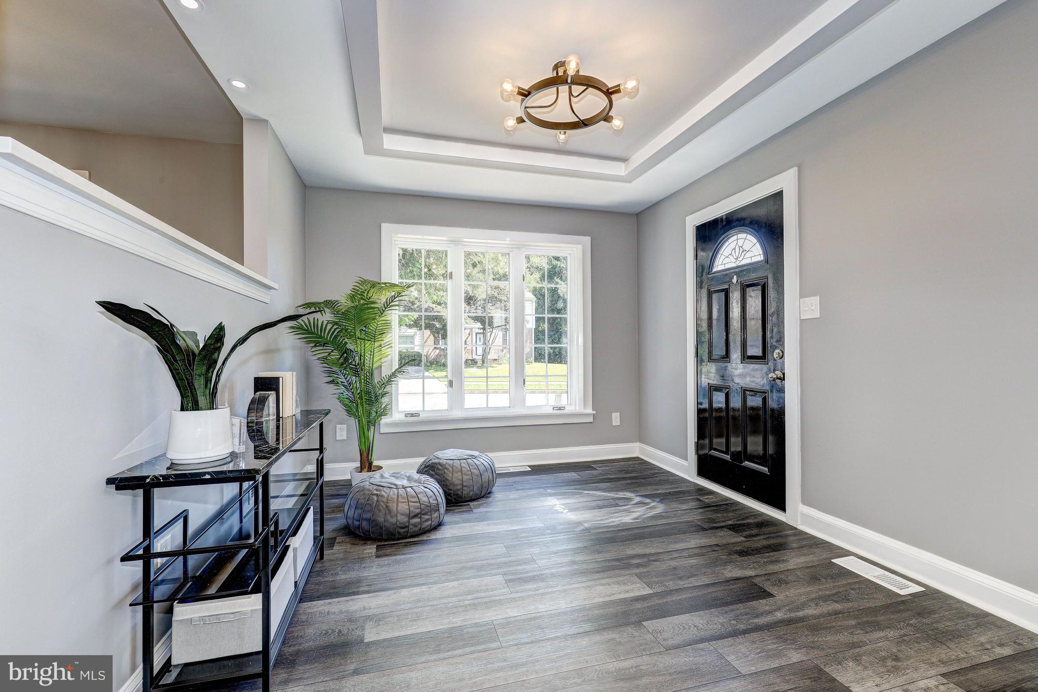 1019 Breezewick Road Baltimore, MD 21286 - Photo 23 of 54 Family Room