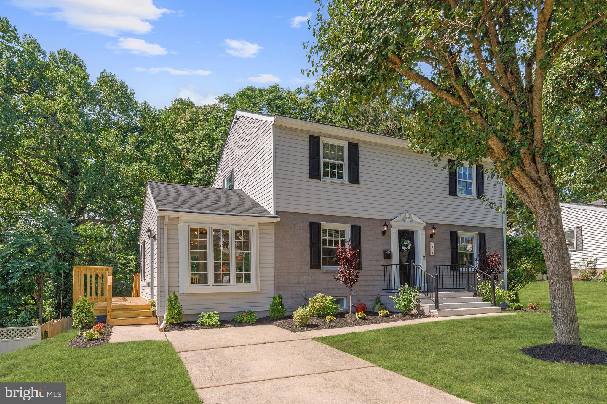 1019 Breezewick Road Baltimore, MD 21286 - Photo 47 of 54 Front Yard