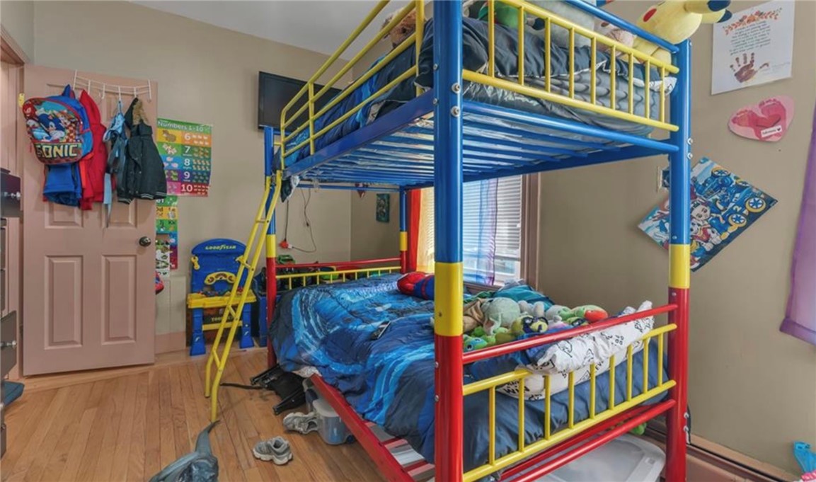 86 Tobey Street Providence, RI 02909 - Photo 6 of 35