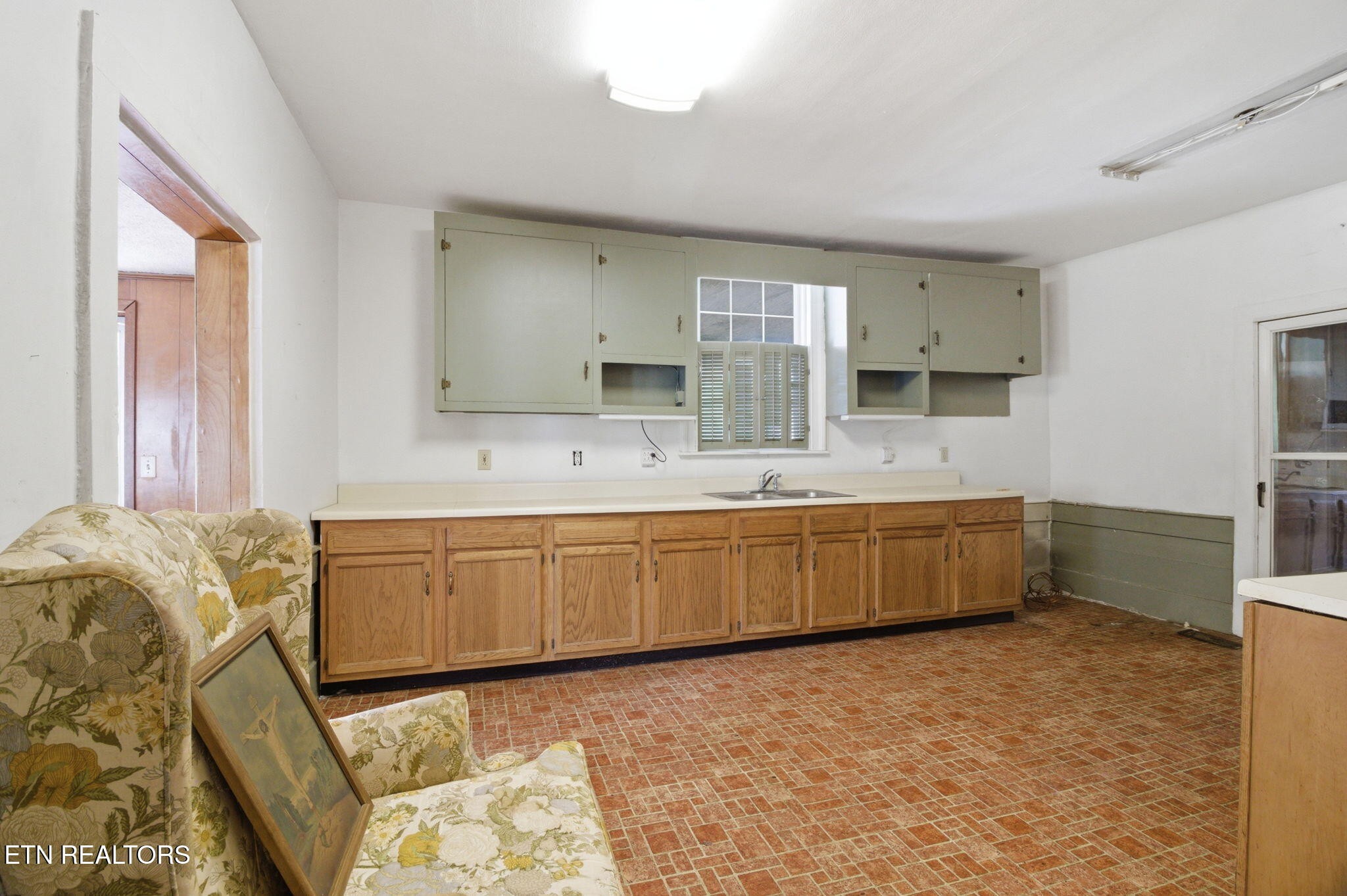 9320 Mascot Road Mascot, TN 37806 - Photo 18 of 52