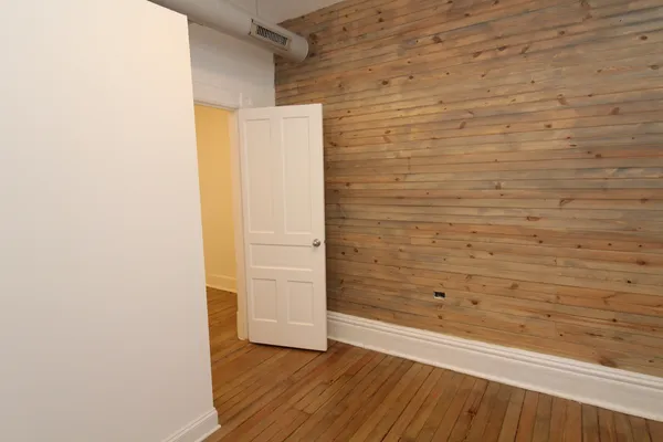 $2,099 | 1362 North Bosworth Avenue, Unit 3A, Chicago, IL 60642