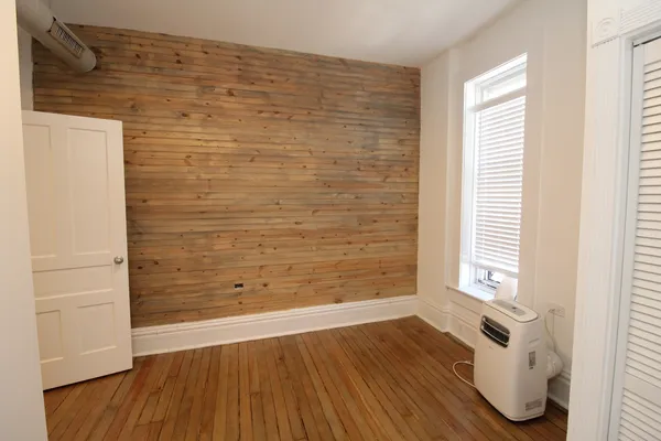 $2,099 | 1362 North Bosworth Avenue, Unit 3A, Chicago, IL 60642