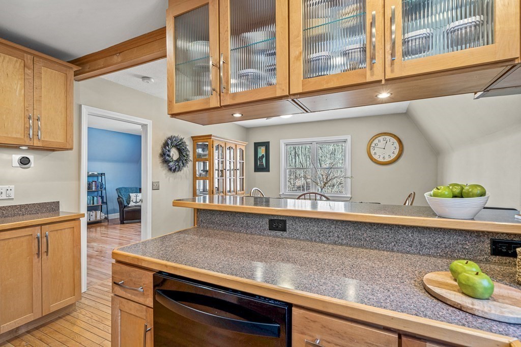 52 Kimball Road Amesbury, MA 01913 - Photo 14 of 38