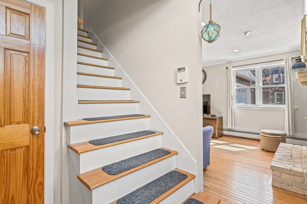 52 Kimball Road Amesbury, MA 01913 - Photo 17 of 38
