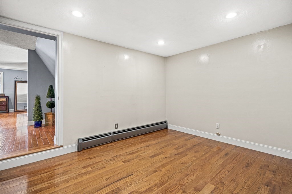 52 Kimball Road Amesbury, MA 01913 - Photo 25 of 38