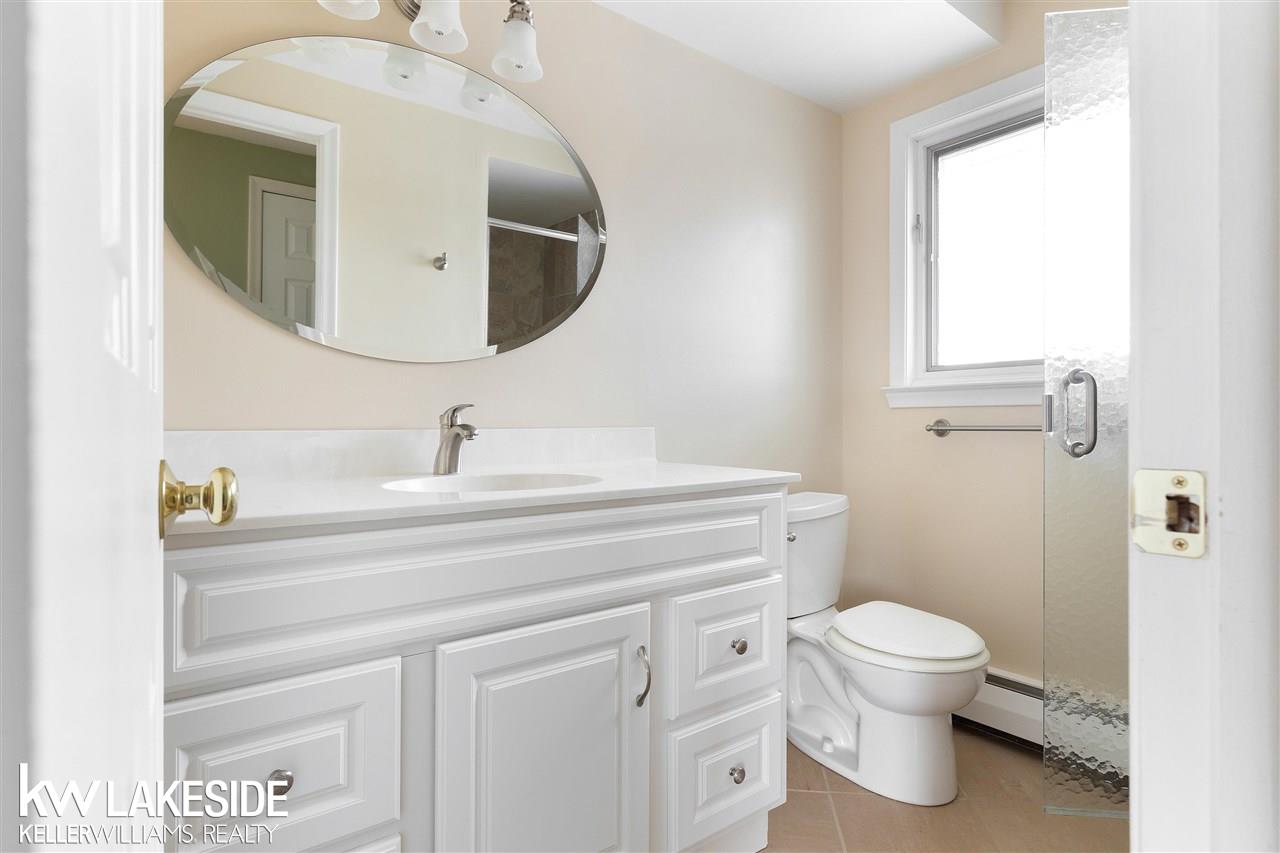 501 Longford Drive Rochester Hills, MI 48309 - Photo 19 of 38