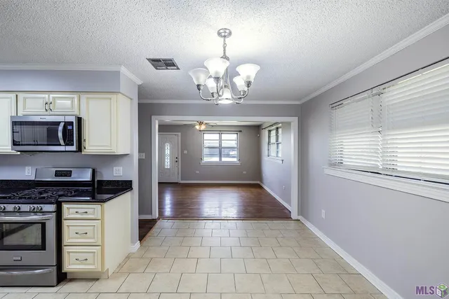 $210,000 | 301 Highland Drive, Houma, LA 70364