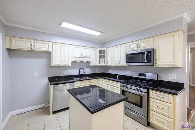 $210,000 | 301 Highland Drive, Houma, LA 70364