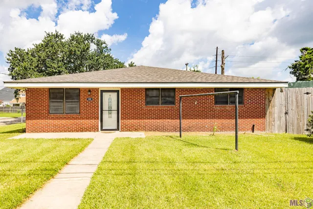 $210,000 | 301 Highland Drive, Houma, LA 70364